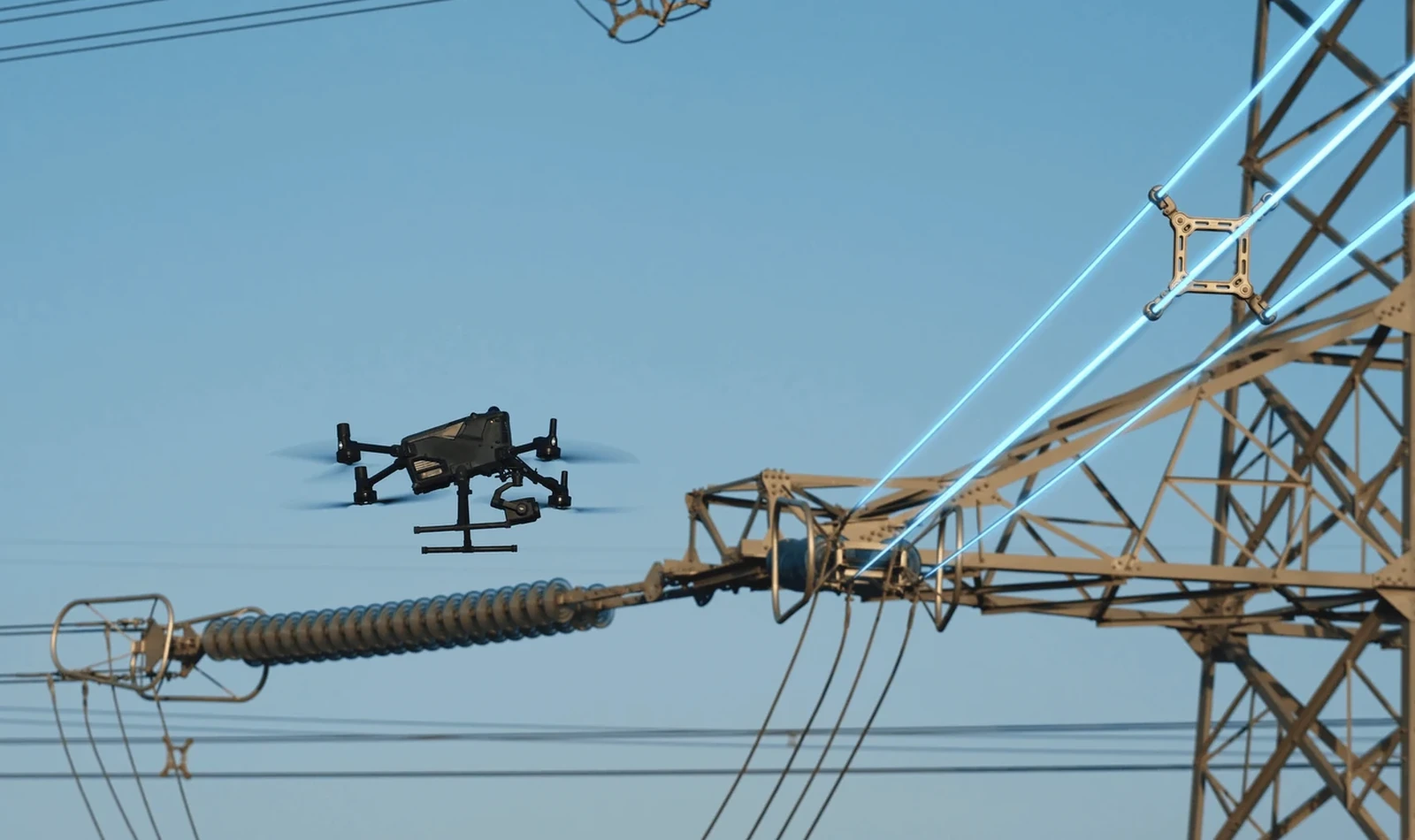 DJI Matrice 400 în inspecție la linii electrice de înaltă tensiune